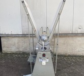 Fritsch dough sheeter 30-650 with manual control – Rennhak Used Bakery  Export